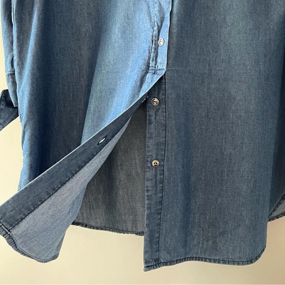 Lane Bryant Blue Chambray Tunic Length Button-Down Collared Shirt Size 14 / 16 - Picture 6 of 16